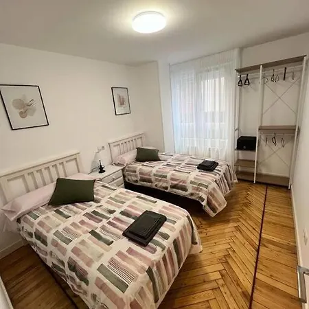 Apartamento Acogedor Santander Esterno foto
